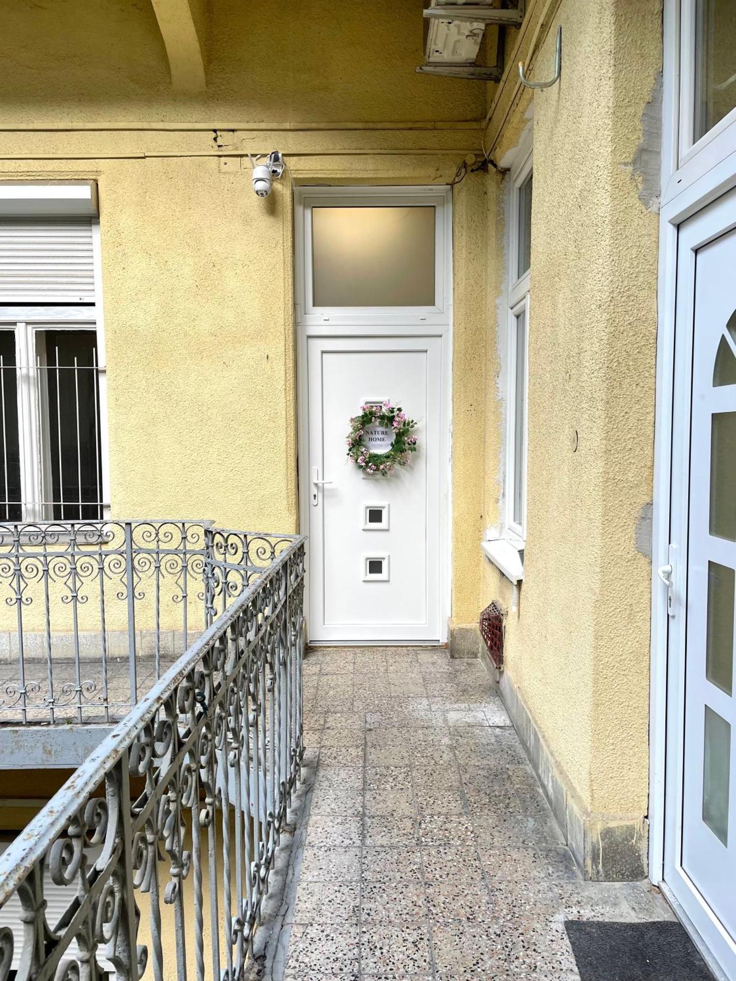 Appartement Free Air Conditioner Nature Near Gozsdu With Free Coffee Budapest